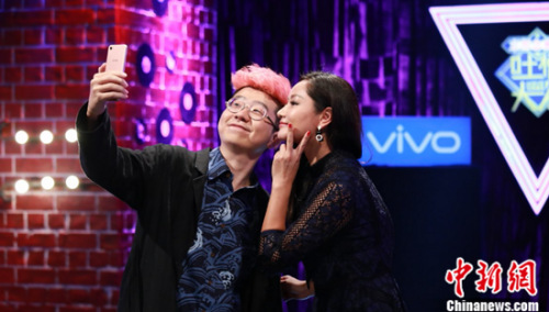 李诞瞿颖合影 李诞瞿颖合影