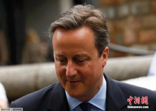 Ӣ��ǰ���࿨÷�ס�