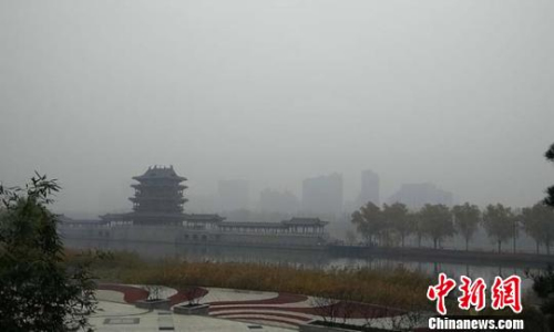 资料图:霾中临汾。 资料图:霾中临汾。