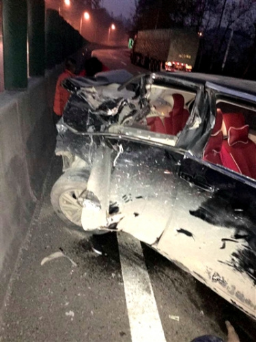 ��1��15�գ�����(����)�����ڽ��Σ��¹��ֳ�(�ܷ��߹�ͼ)