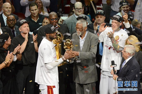 ����ͼ����NBA�������޵����ݣ��ȶ�������Ϊ�ղ���-ղķ˹�䷢�ܾ������м�ֵ��Ա������ͼƬ��Դ���»���