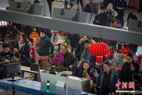 ����ͼ��1��25�գ������ÿ����Ͼ�»�ڹ��ʻ��������ǻ�������<a target='_blank' href='http://www.chinanews.com/'>������</a>���� �� ��