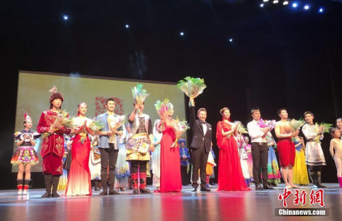 ����ʱ��2��10������������ȷ����ر����������ľ糡�� �й����Ȱ조�Ļ��й����ĺ�ͬ���������ŵĸ���硶���桷���������ݣ��뵱�ػ��˻��ȹ���Ԫ���ѽڡ�<a target='_blank' href='http://www.chinanews.com/'>������</a>���� ���� ��