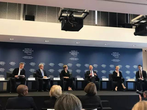 1��10�����磬���羭����̳��ʼ�˼�ִ����ϯʩ�߲��������߱�ʾ������˹�ڴ����й���������<a target='_blank' href='http://www.chinanews.com/'>������</a>���� �� ��