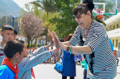 点击进入下一页