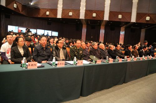 与会嘉宾。褚士奇 摄 与会嘉宾。褚士奇 摄