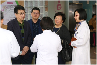 �й�ĸ����ƹ���Ŀ��ι��Ϻ��ж�ͯҽԺĸ���