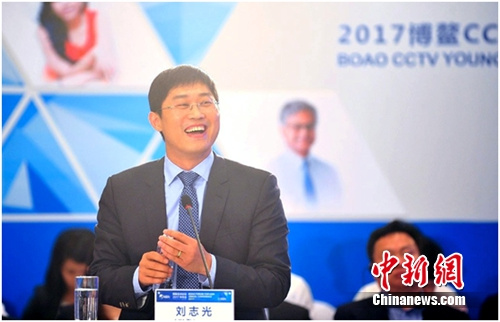 刘志光分享“创二代”经验:“用尊重分化的方式建立沟通与共荣” 刘志光分享“创二代”经验:“用尊重分化的方式建立沟通与共荣”