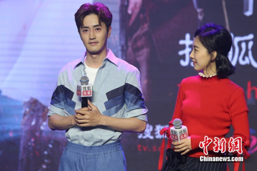 杨玏和朱颜曼滋 杨玏和朱颜曼滋