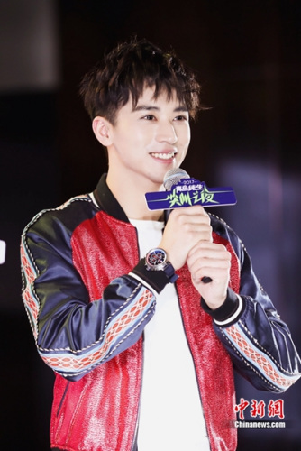 ��κ�ޱ���˿����