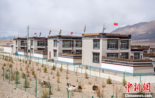 尼泊尔425地震两周年西藏日喀则的旧忆与新生