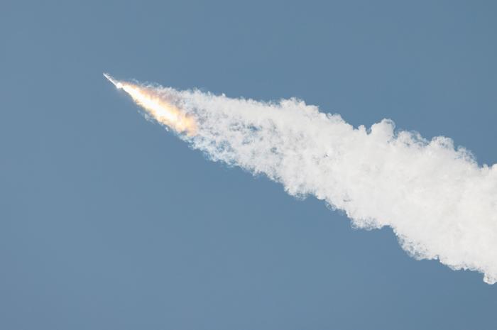 SpaceX“星舰”在空中爆炸解体