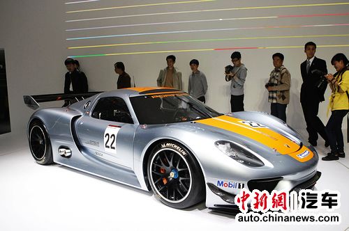 �����ݻ��Ϻ���չ��������ͼ����4��