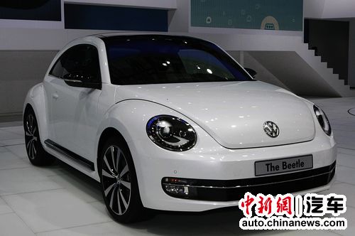 �Ϻ���չ20���ܹ�ע�����׷���������8��