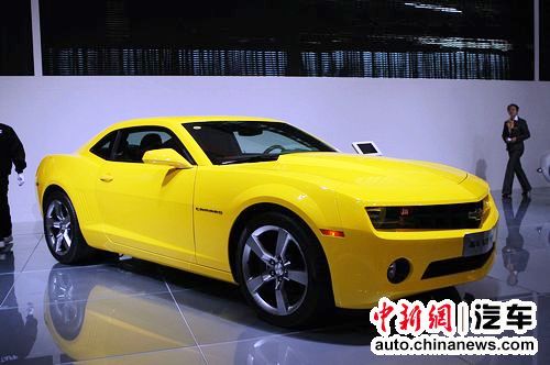 2011�Ϻ���չ10�������׷����ܳ����̵㣨ͼ����10��