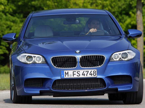 2012���M5��ͼ�ع�ٹ������4.4�루4��