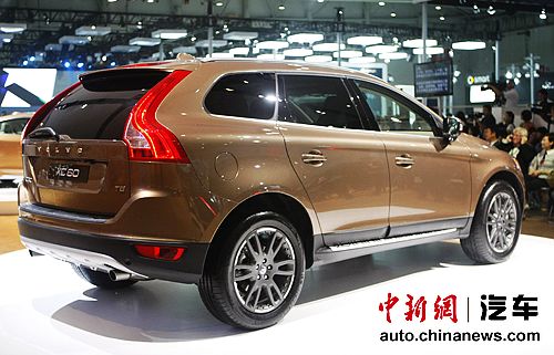 �ֶ���XC60T5��S60T5�ɶ���չ���в������ۼۣ�2��
