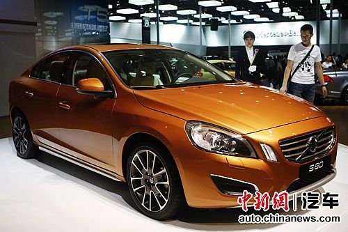 �ֶ���XC60T5��S60T5�ɶ���չ���в������ۼۣ�3��