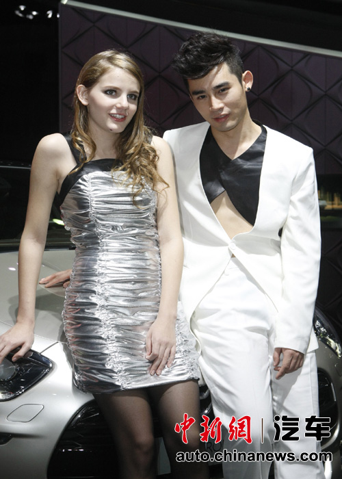 ������ֱ�����ݳ�չ��������ģ���㳵��ͷ��2��