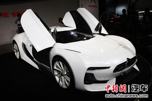 2011������ʢ����ݳ�չ��ϵ�ص��³��̵㣨13��