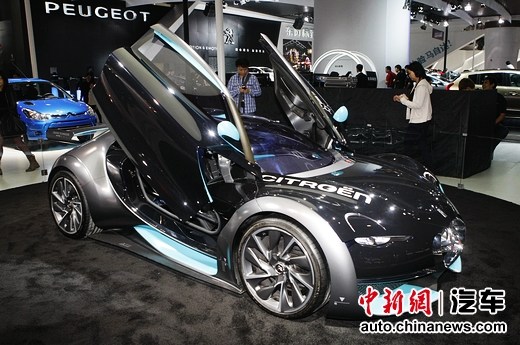 2011������ʢ����ݳ�չ��ϵ�ص��³��̵㣨14��