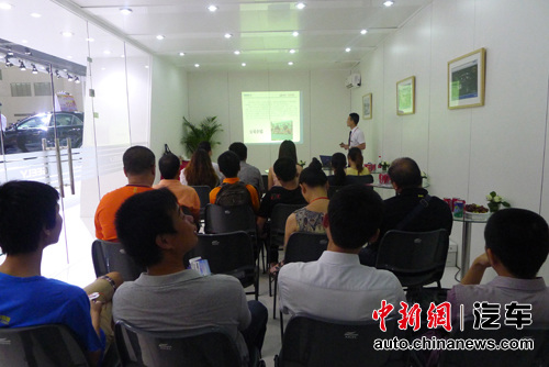 ���ų�չ����SUV�Ȱ�ȫ���������