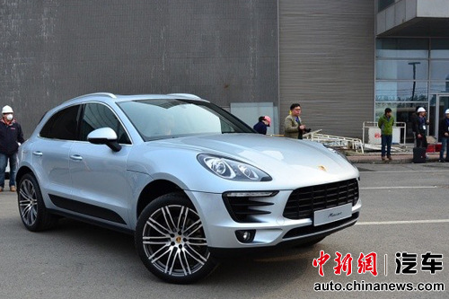 һ�ܳ���:�µϼ�����˹��¢�ϱ��������ԼӼۣ�2��