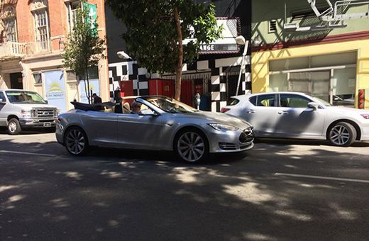 ��˹��ModelS���������������ͷ