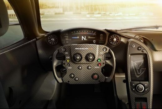 迈凯轮p1gtr内饰首曝霸气赛车方向盘