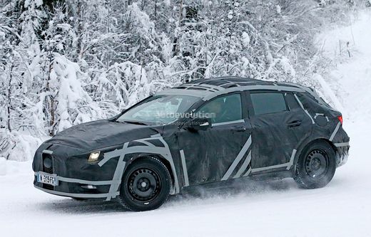 英菲尼迪Q30北欧冬季测试谍照再曝光