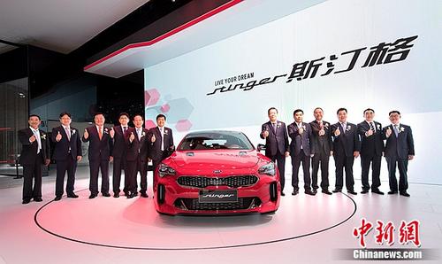 27.98万元起起亚高性能轿跑Stinger中国首发上市