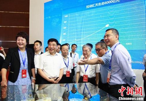 亮相2017互联网大会汇天网络步入超大规模数据中心领跑阶段