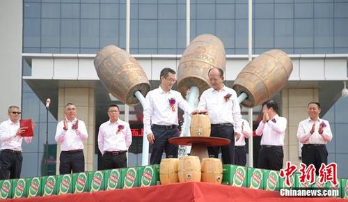 酿出“鲜美”啤酒青啤张家口工厂投产“庆生”