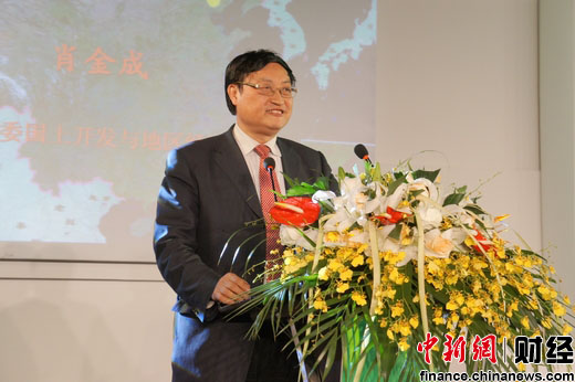 Ф��ɣ���Ҫ�������������ġ����׶�����ѹ��