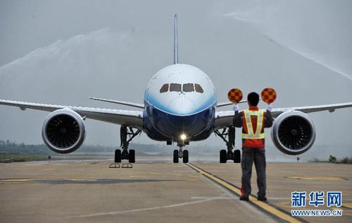 2011�ꡰ��Ʒ�ơ������ΰ������߿�ʼ����ѡ��10��