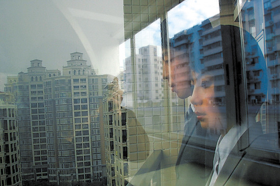 ��ҵ�ÿ۽������ʽ�˿�Ա����н��ٰ��������