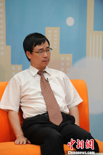 ��Ӻ�����ط�ծ������Ч��ܷ���ֲ����տ���