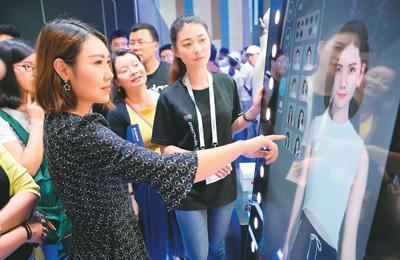 中国服装销量一年减少178.5亿件消费者不爱买衣服了?