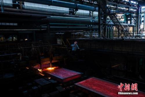 中国钢铁企业效益下降前三季利润降逾三成