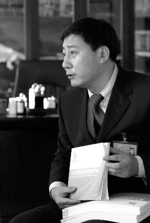 密云县代县长王海臣介绍密云未来的保水计划.密云供图