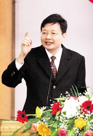 李大霄钻石底如病中校花只是无人出手