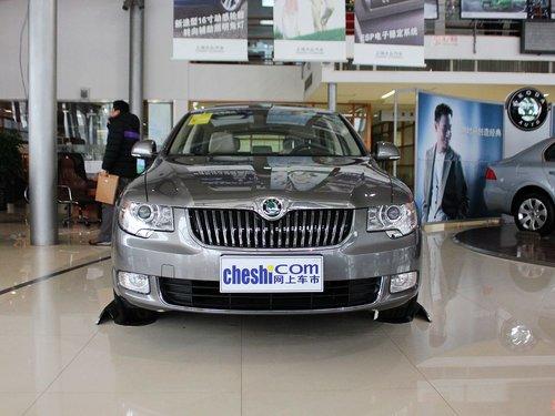 ˹�´� ��� 1.8TSI AT ��ͷ�����ӽ�