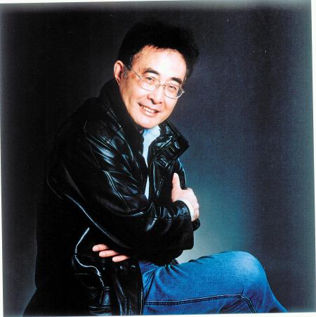 陆天明:老了也要当"热血青年" 不安分是作家天性