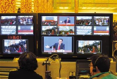 ���գ�����̨�ڽ����ֳ�ֱ�����»������ ���� ��