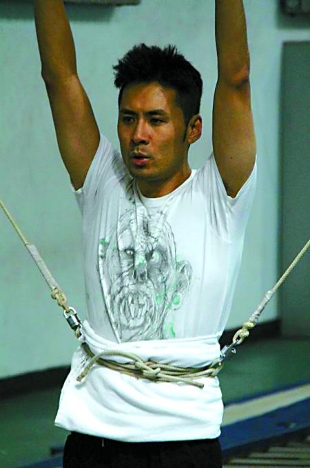 明星跳水频出状况黄征满嘴血李彩桦被吓哭