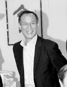 香港老牌打星陈惠敏卷入黑帮风波被警方调查