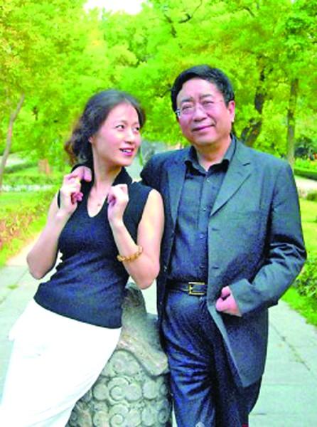 余秋雨妻子澄清离婚传言:若有下辈子还嫁余秋雨