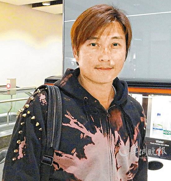 陈山聪飞欧洲求与何超云复合独自返港身形消瘦