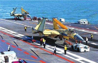 海军舰载航空兵部队组建 舰载机由试飞转入上舰