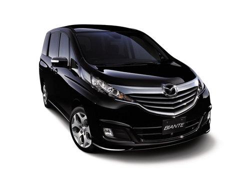 而另外一款就是面向商务市场推出的马自达8,这两款车型构成了马自达在